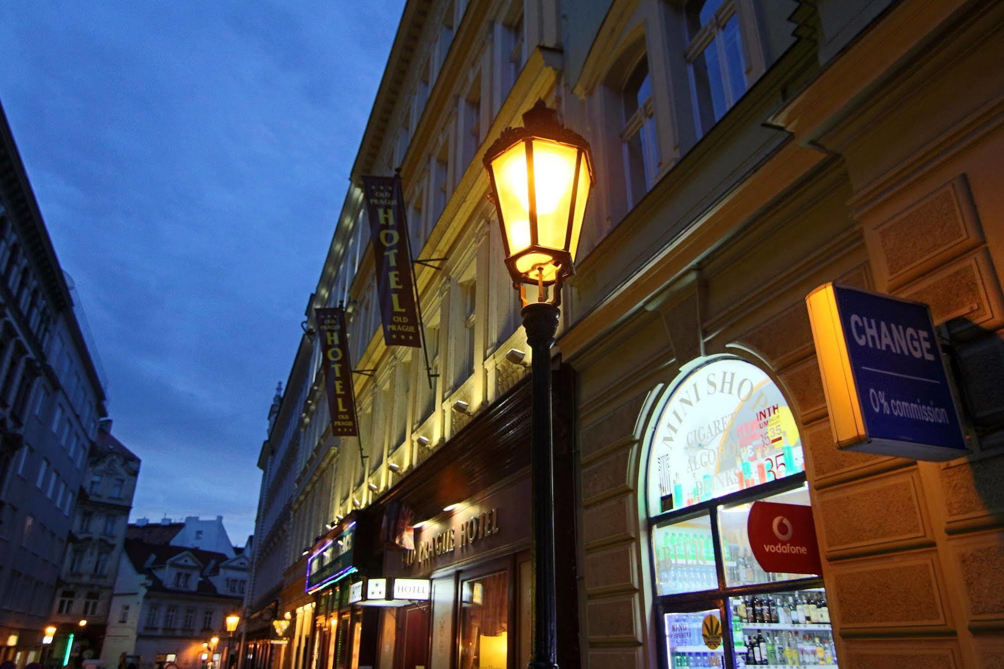 Old Prague Hotel Ngoại thất bức ảnh