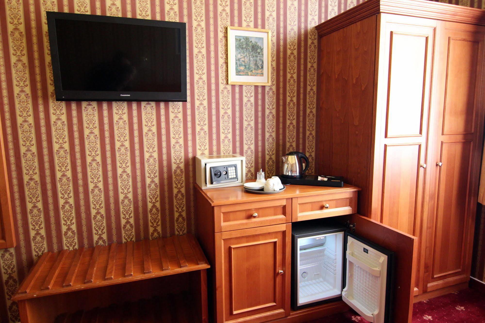Old Prague Hotel Ngoại thất bức ảnh