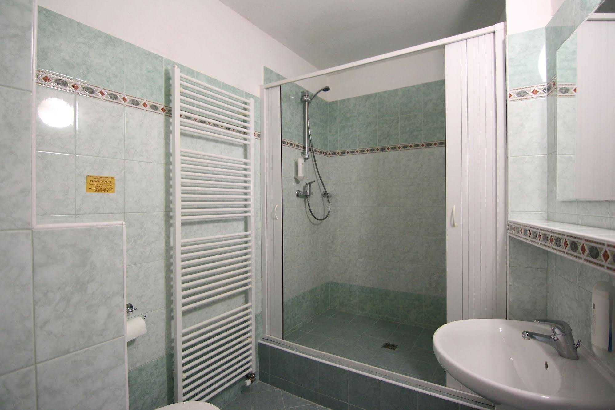 Old Prague Hotel Ngoại thất bức ảnh